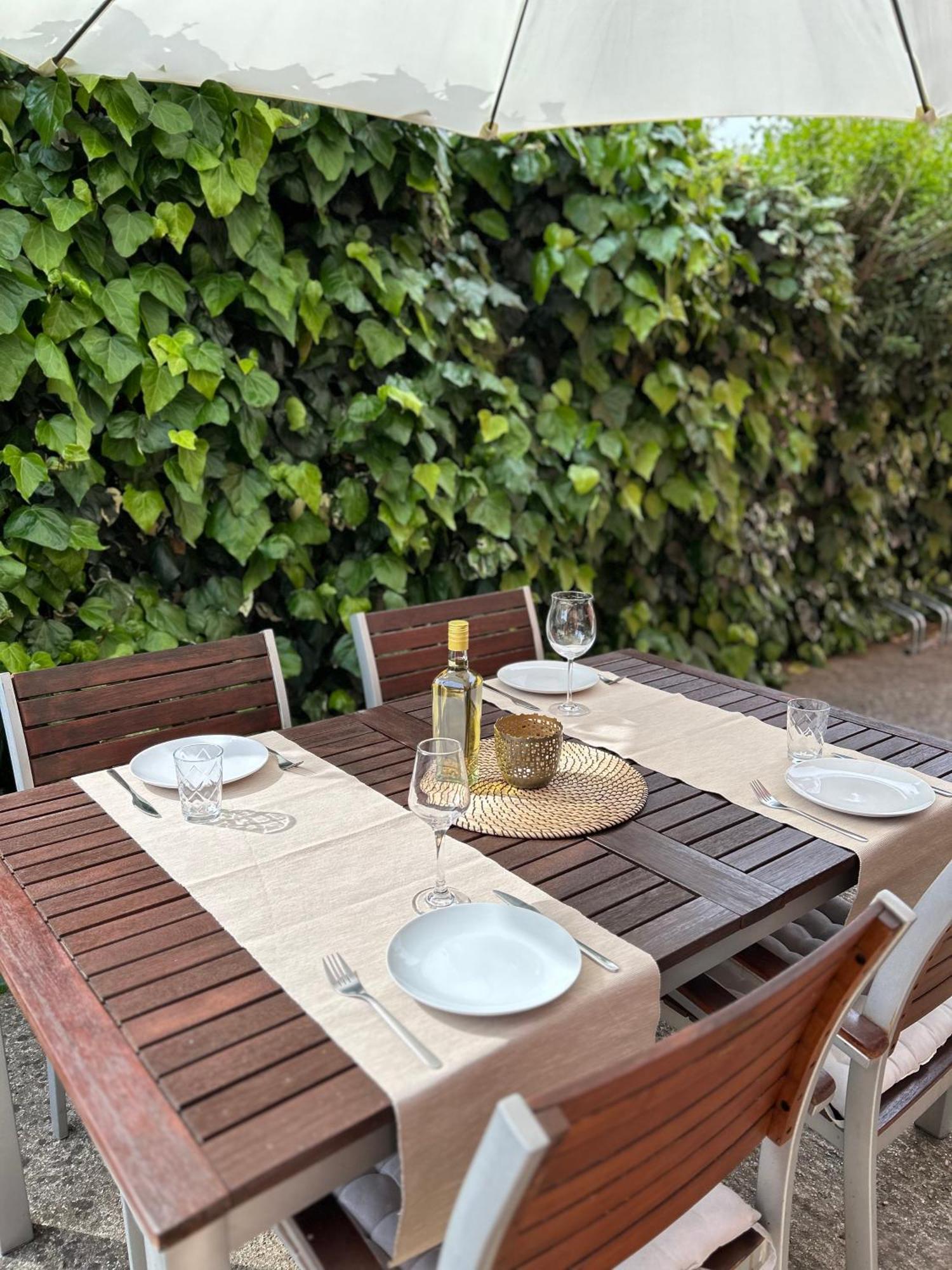 Ivni Apartmani Novigrad Istria Eksteriør billede